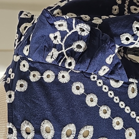 Eylet enbroidery blue rain ruffle top. Blue‎ and white XS. Balloon sleeve… - Picture 7 of 11